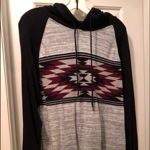 Native hooded thin sweater